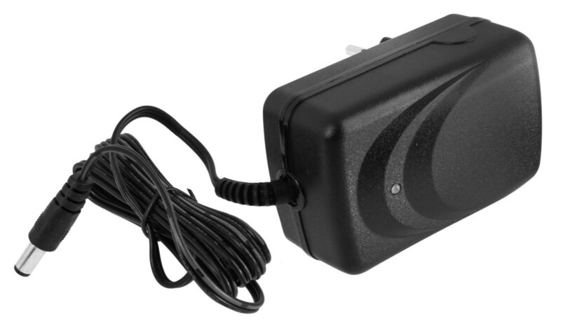 Netzteil für Kinderauto 6 Volt 1000 mA Ladeadapter/Ladegerät